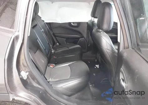 2021 Jeep Compass Latitude 4X4 from USA, damaged, VIN 3C4NJDBB8MT587839